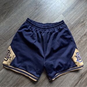 Selah Clothing Navy and Tan Men's Streetwear Athletic Shorts - Size Large